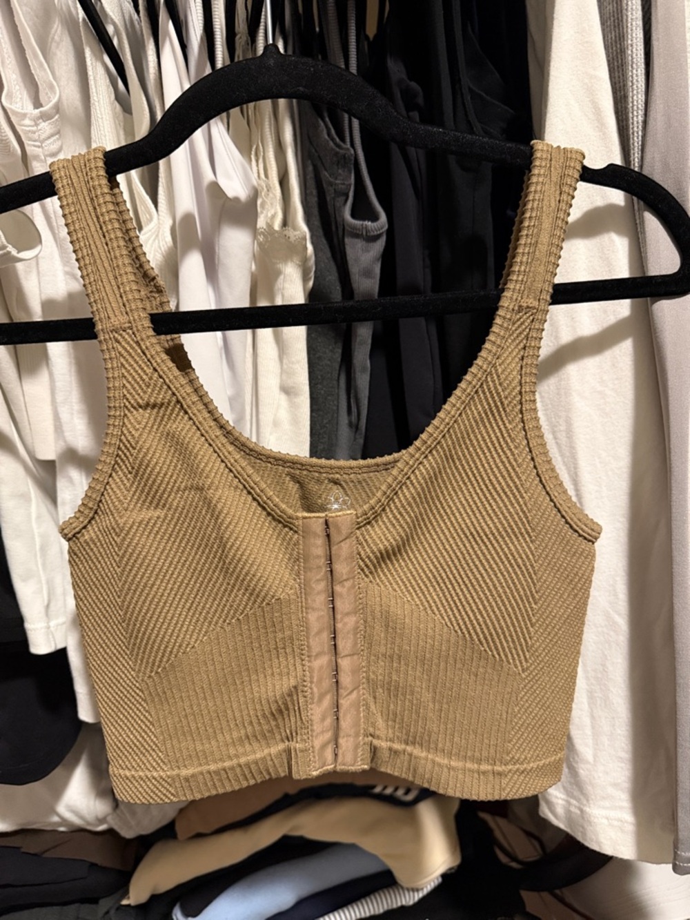 Ribbed Front-Closure Cropped Tank Top in Camel